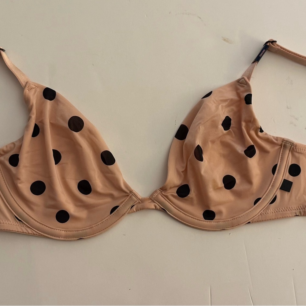 Victoria's Secret 32B Demi unlined bra